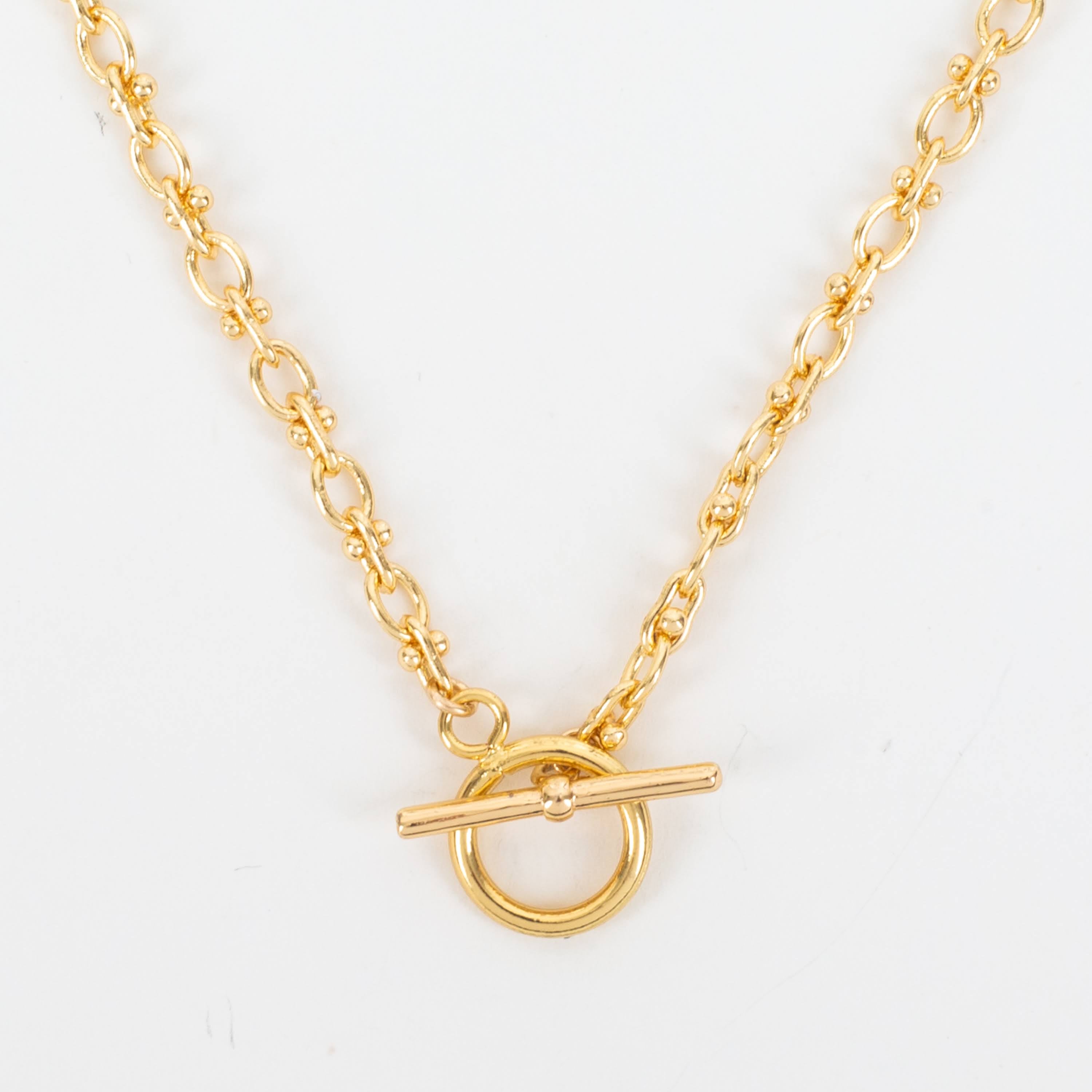 Classic Oval Links Stacking Toggle Necklace