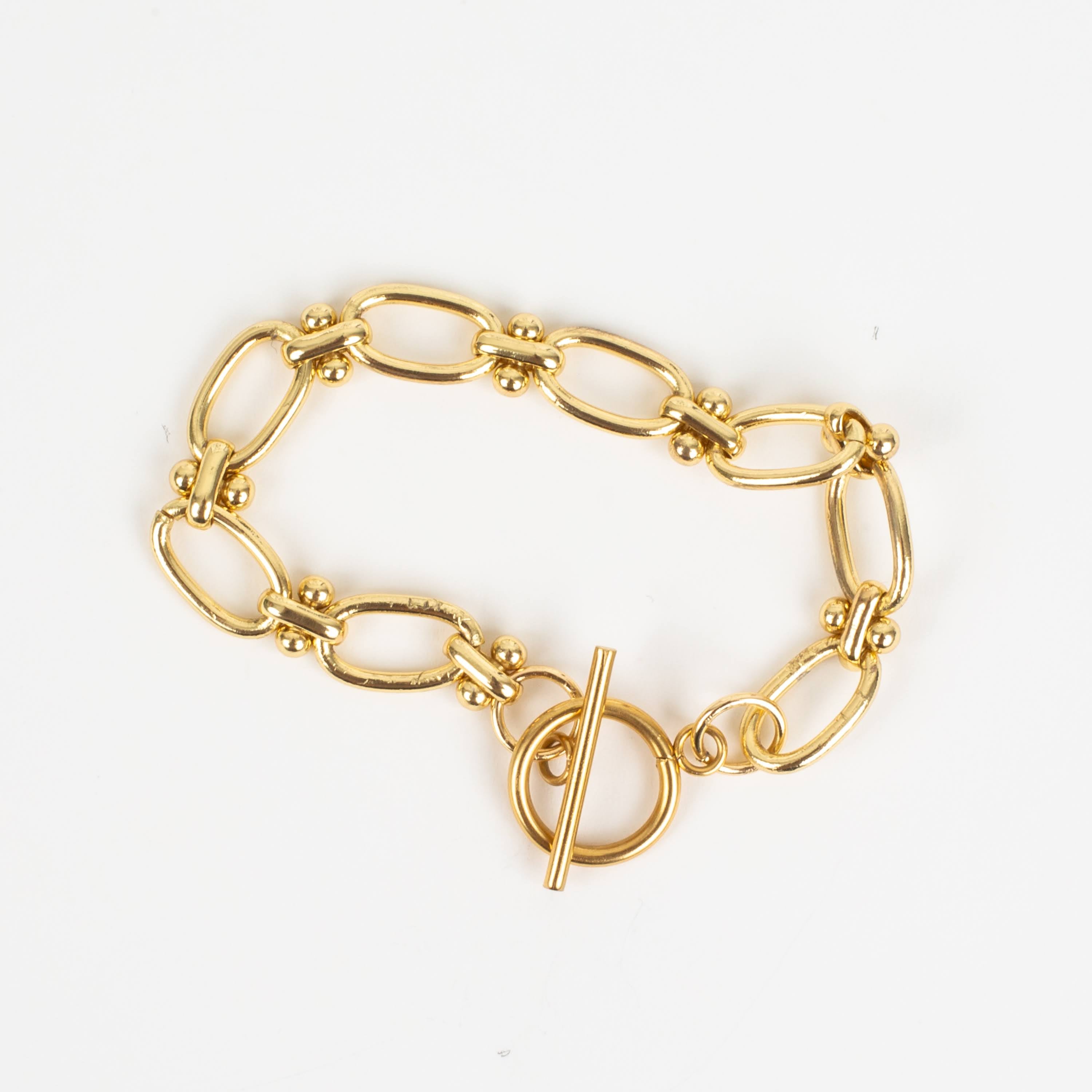Oval Link Toggle Bracelet
