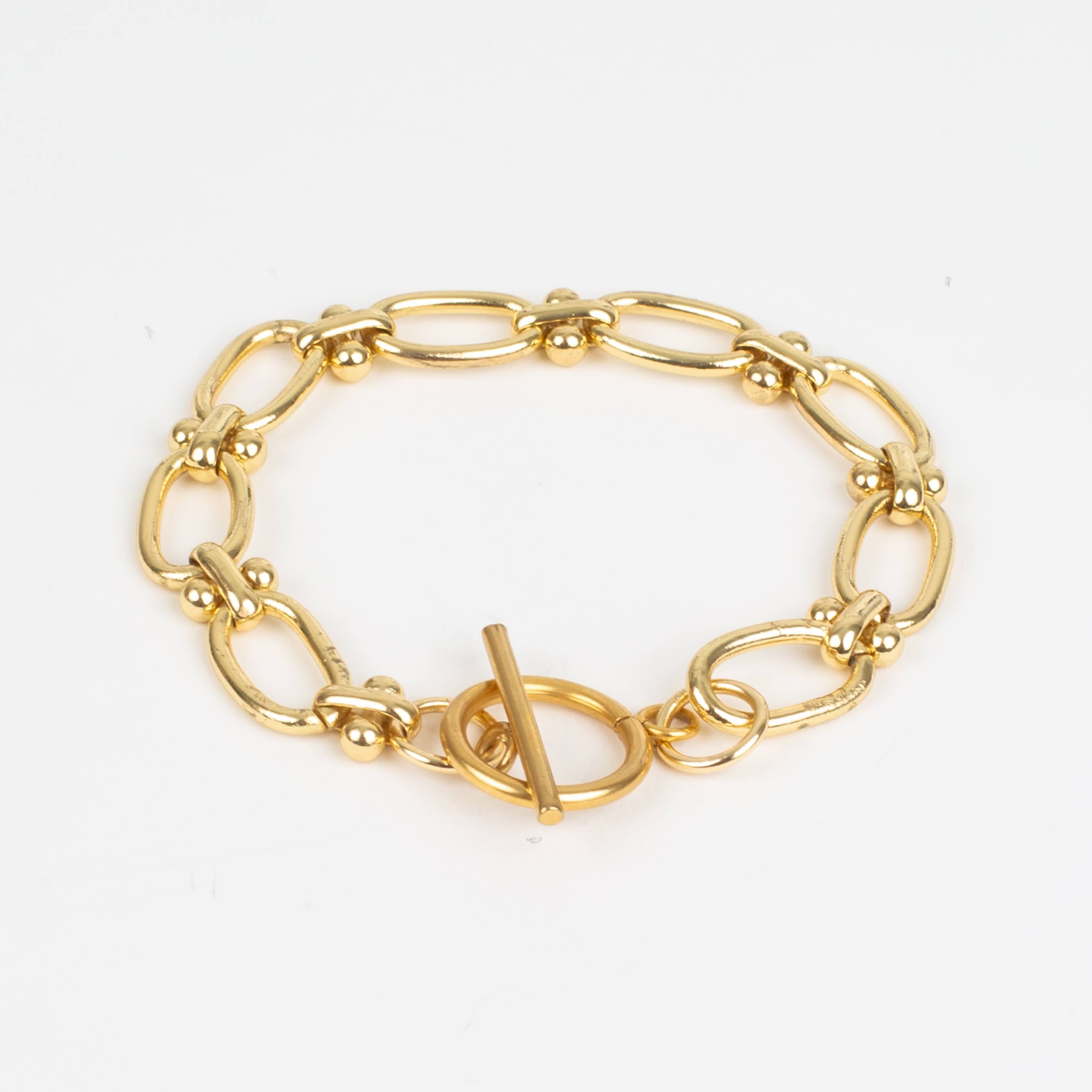 Oval Link Toggle Bracelet