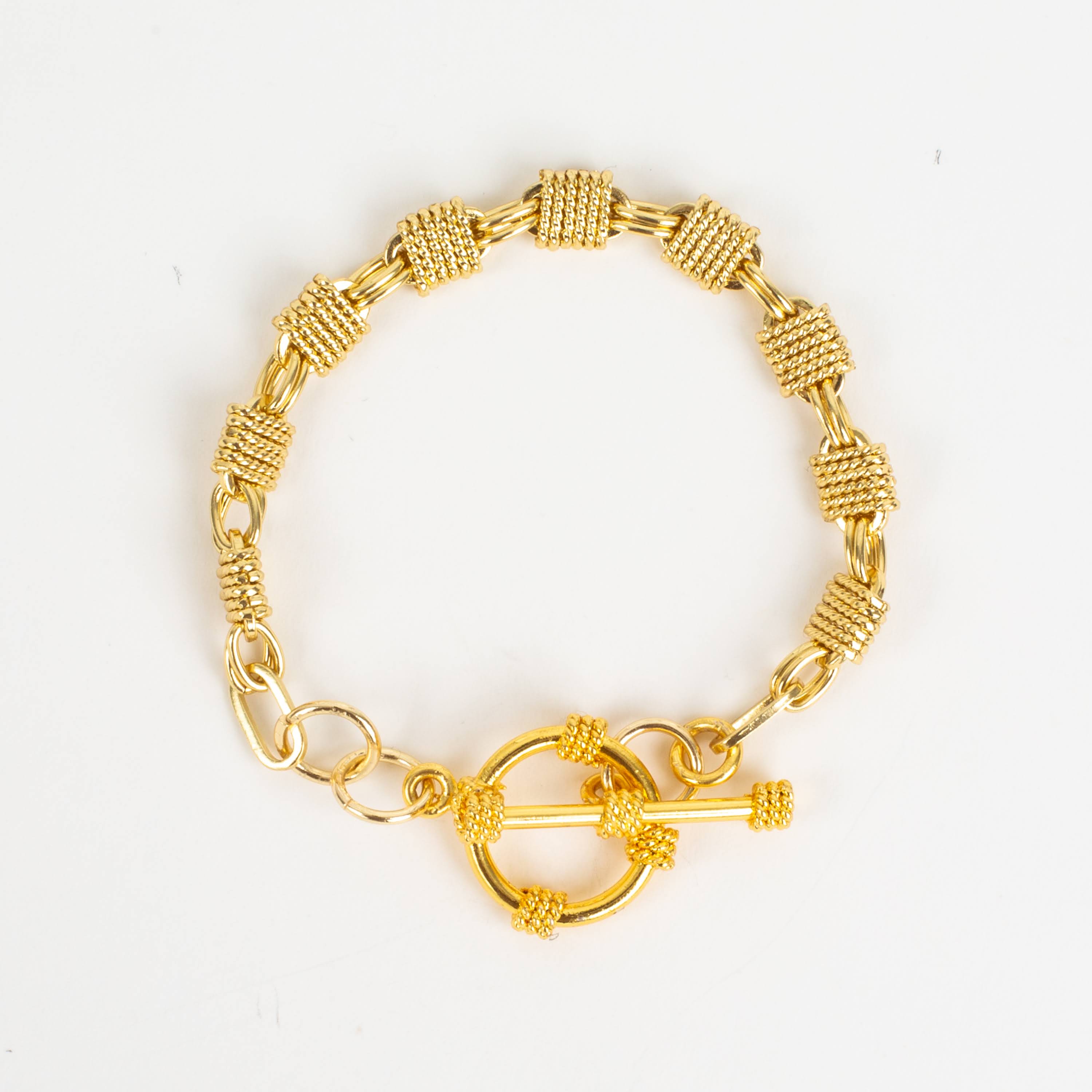 Gold Weave Statement Toggle Necklace