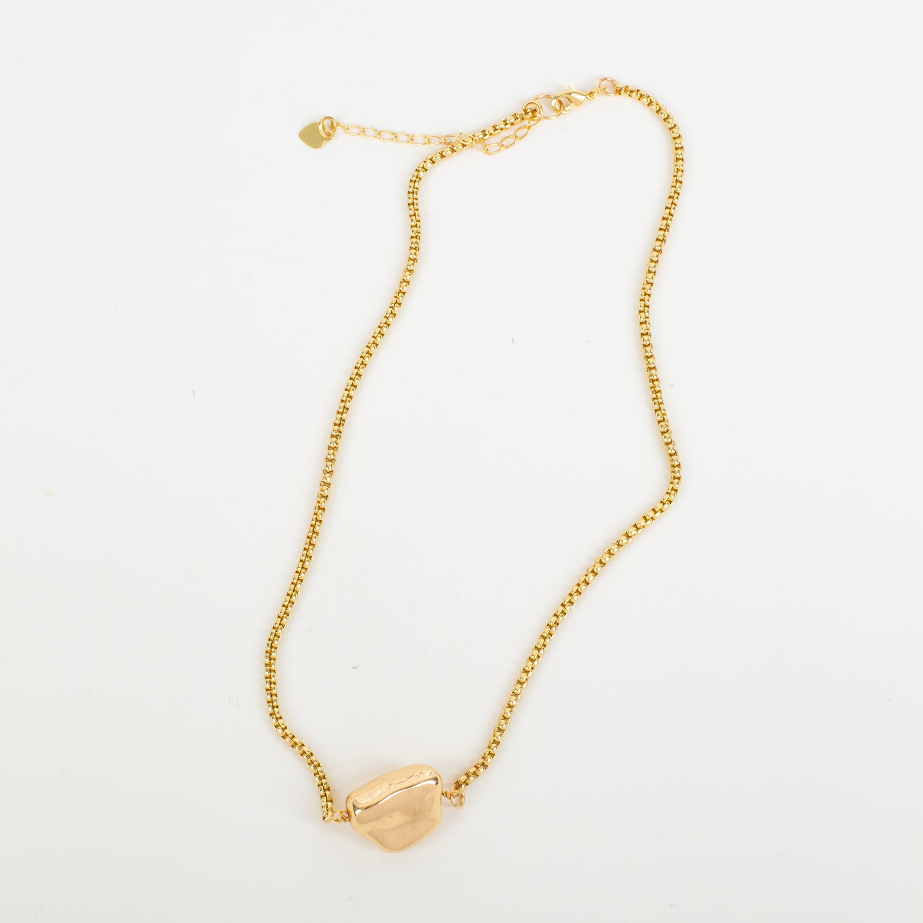 Golden Relic Collar Necklace