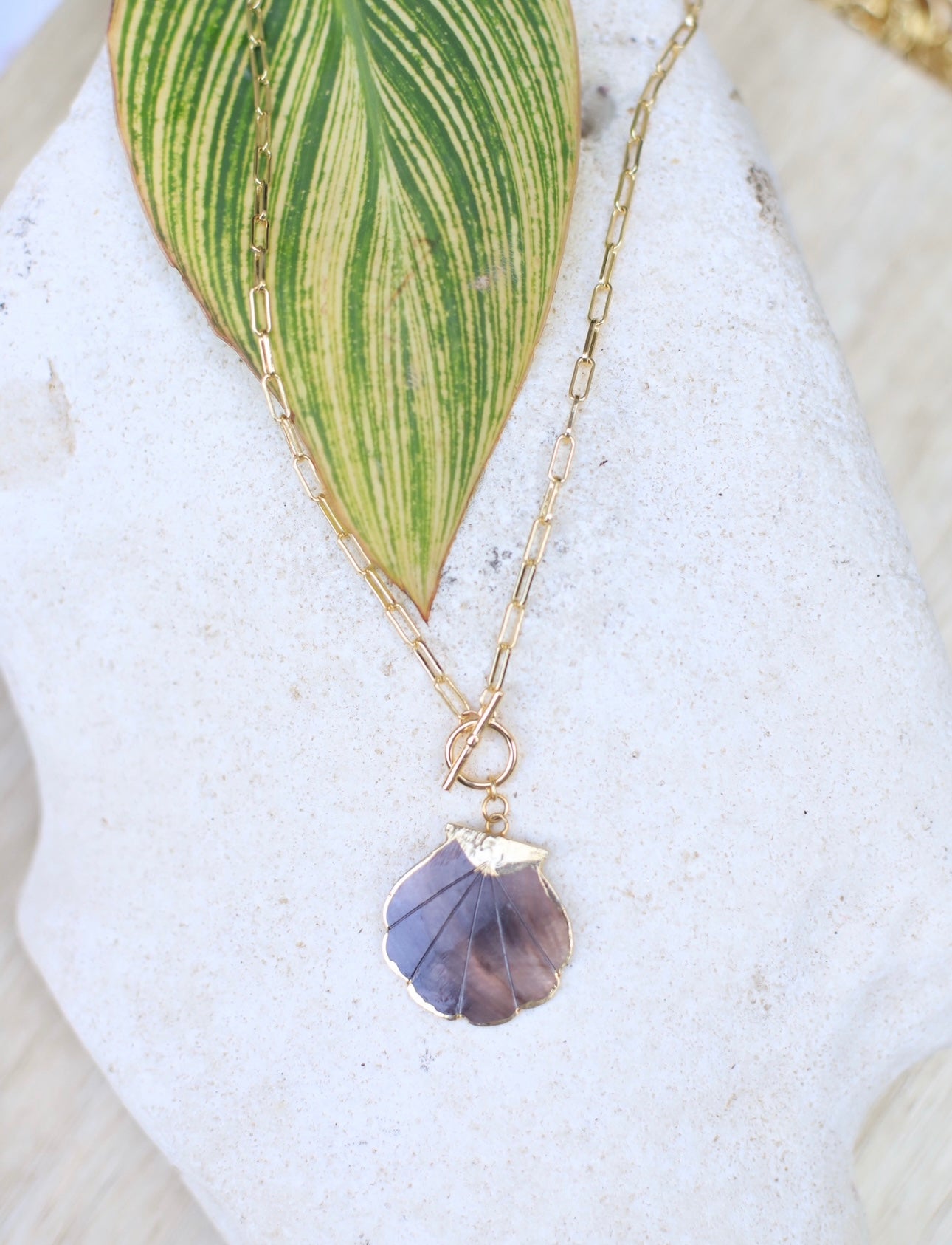 Vintage 24k Gold Edge Shell Pendant Necklace