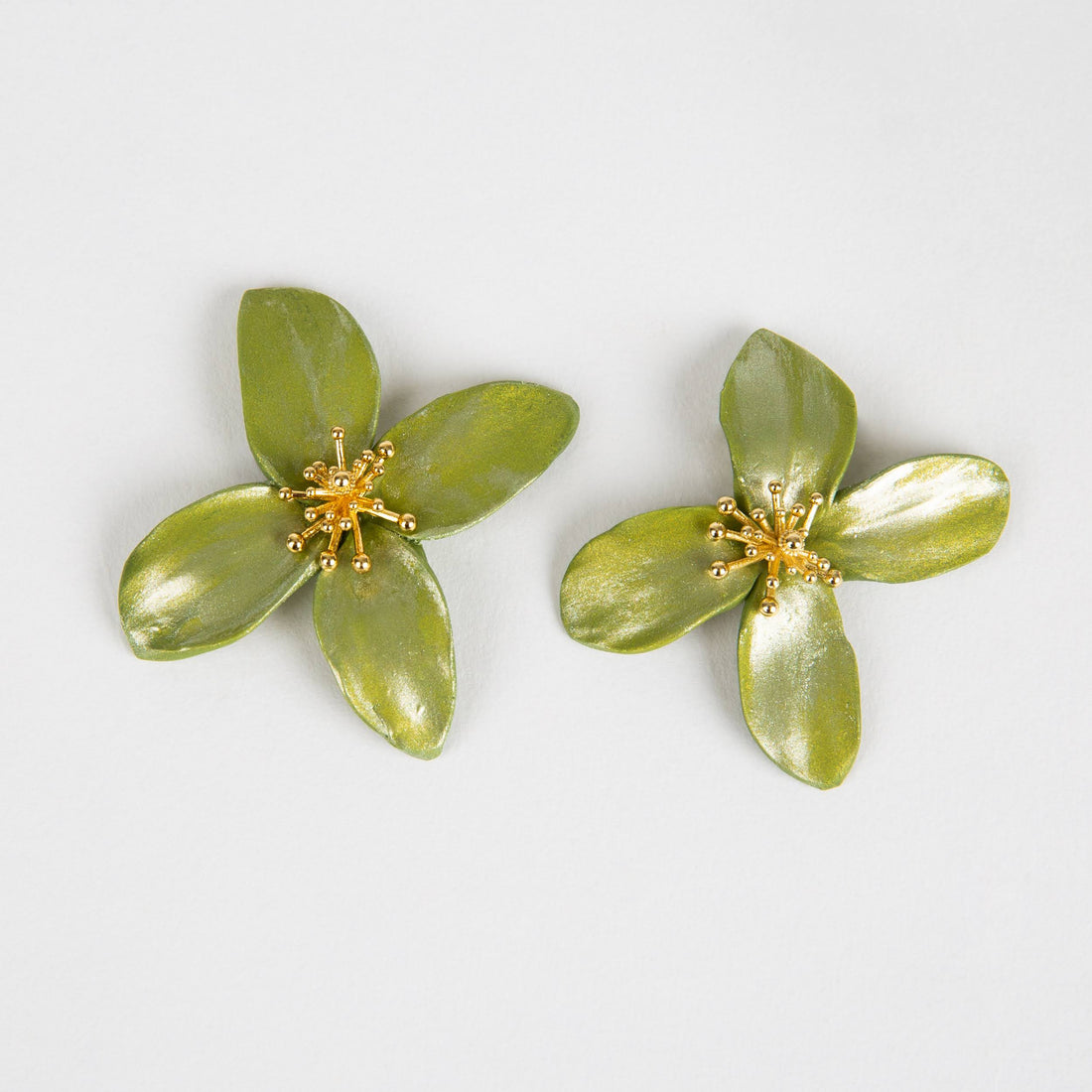 Sage Green Charleston Flower Earring