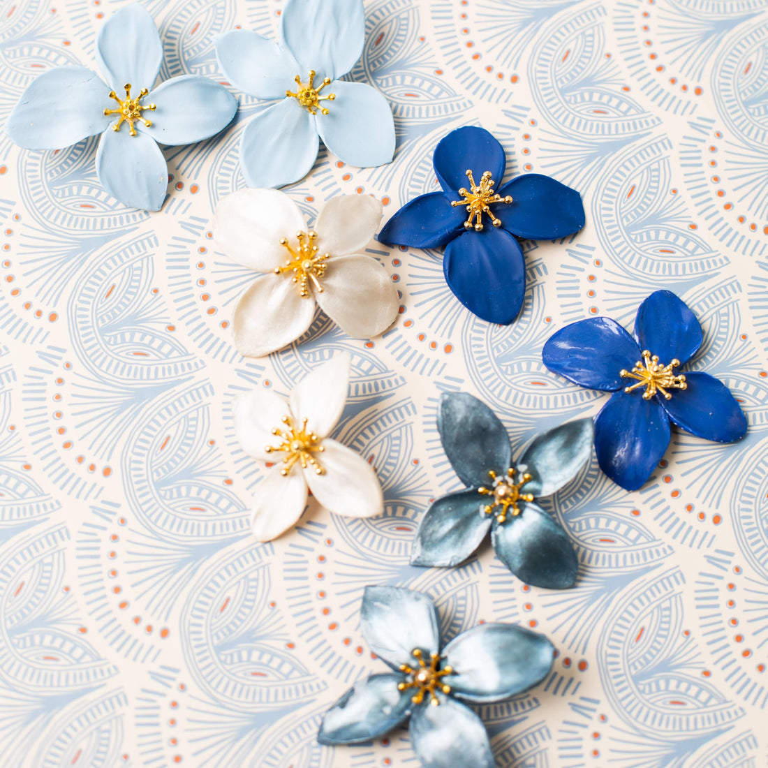 Sapphire Blue Charleston Flower Earring